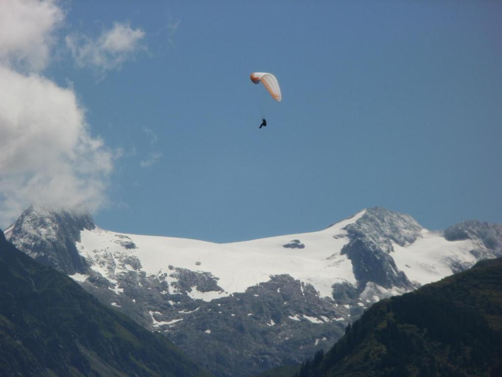 Hotel Pez Ault Disentis Exteriör bild
