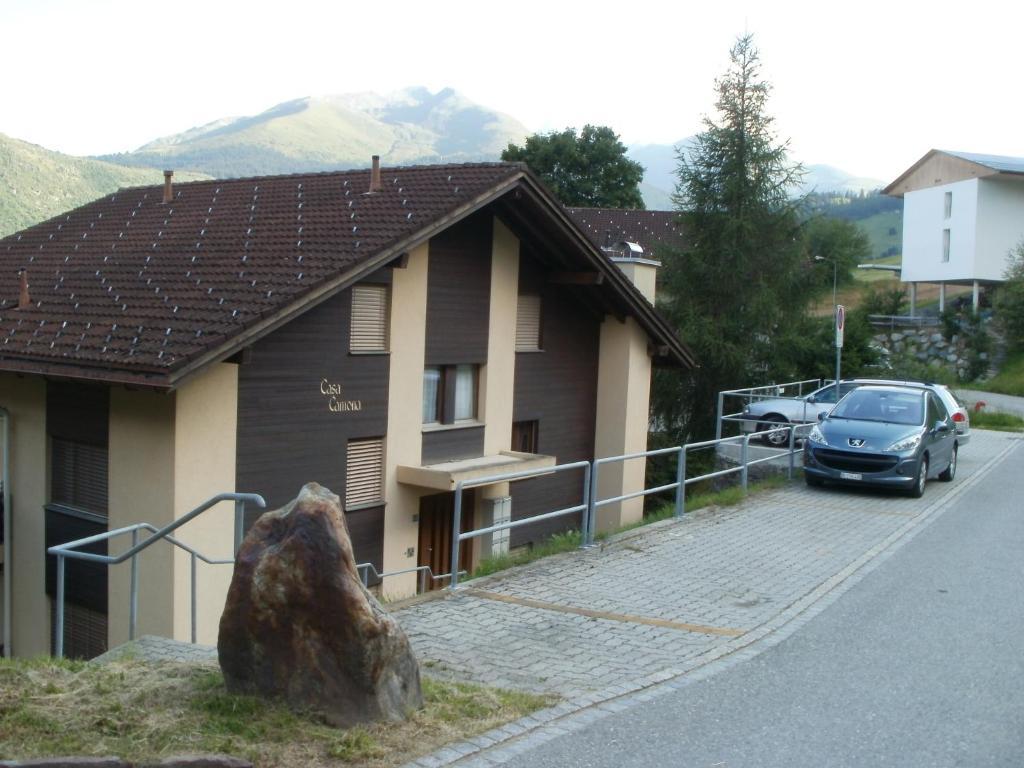 Hotel Pez Ault Disentis Exteriör bild