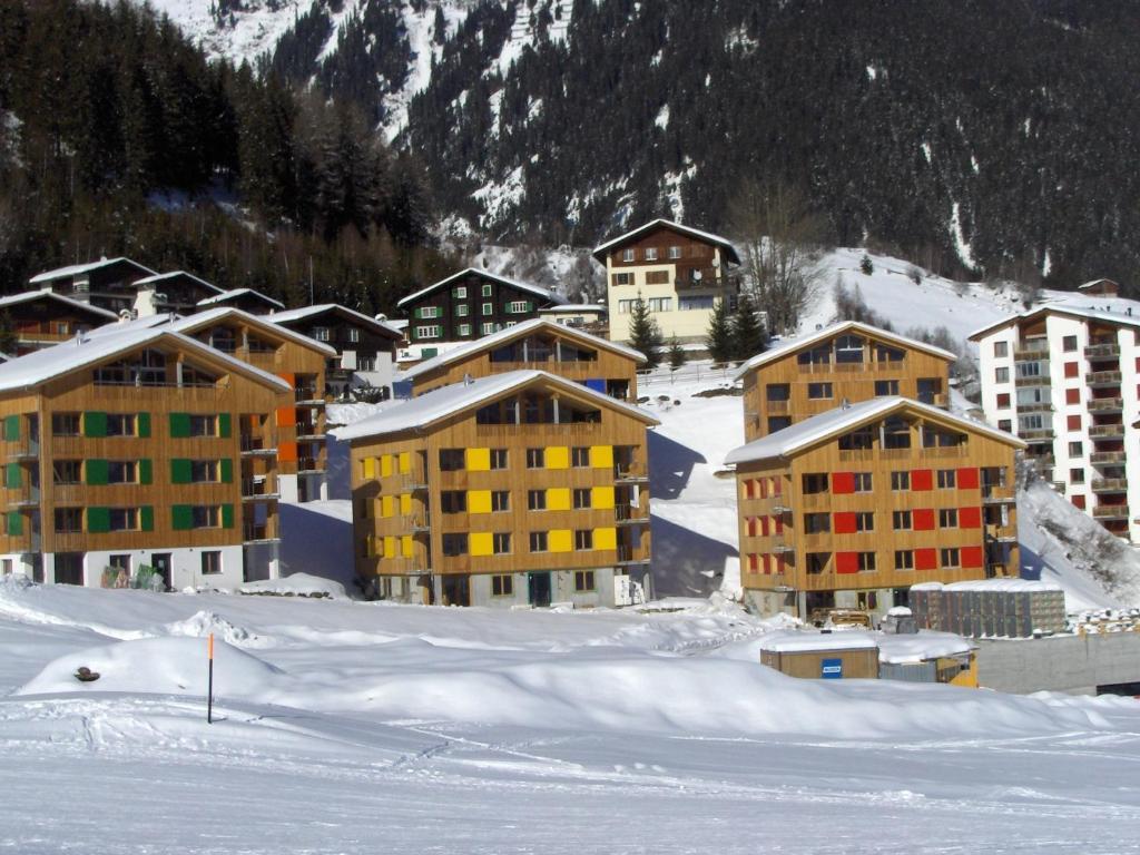 Hotel Pez Ault Disentis Exteriör bild