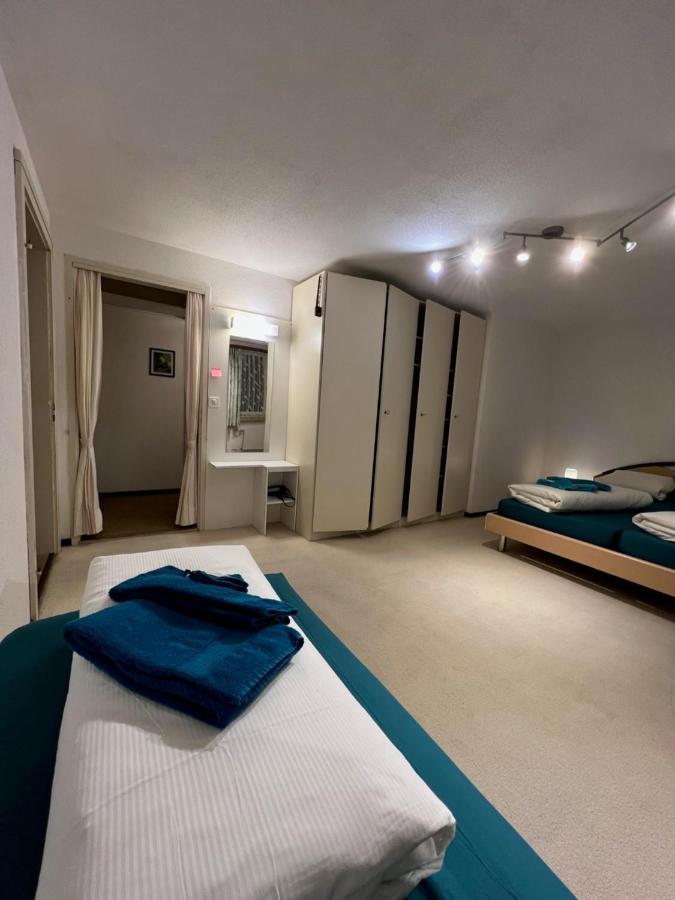 Hotel Pez Ault Disentis Exteriör bild