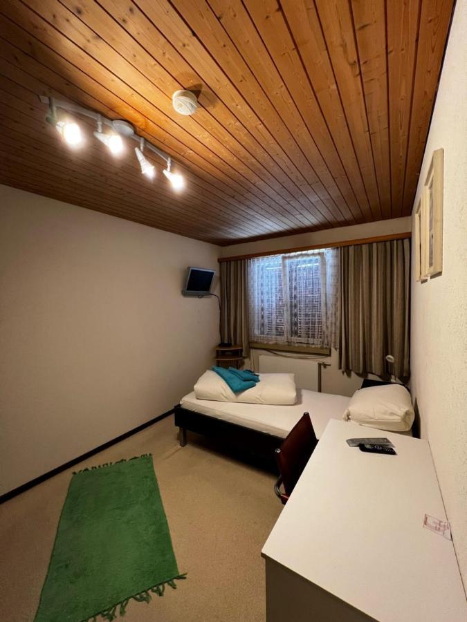 Hotel Pez Ault Disentis Exteriör bild