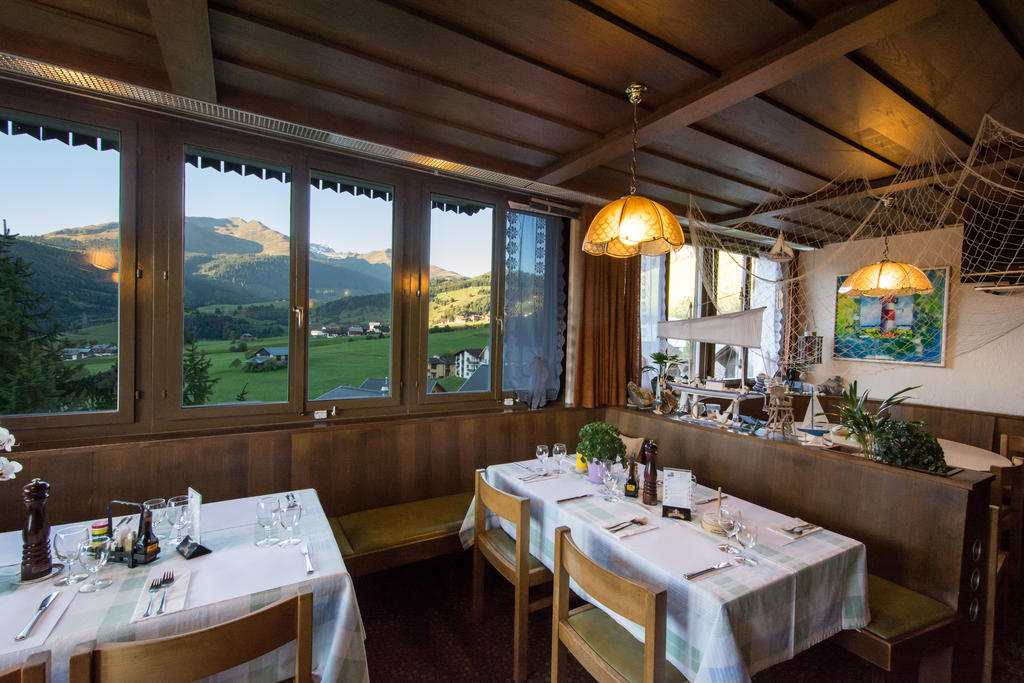 Hotel Pez Ault Disentis Exteriör bild