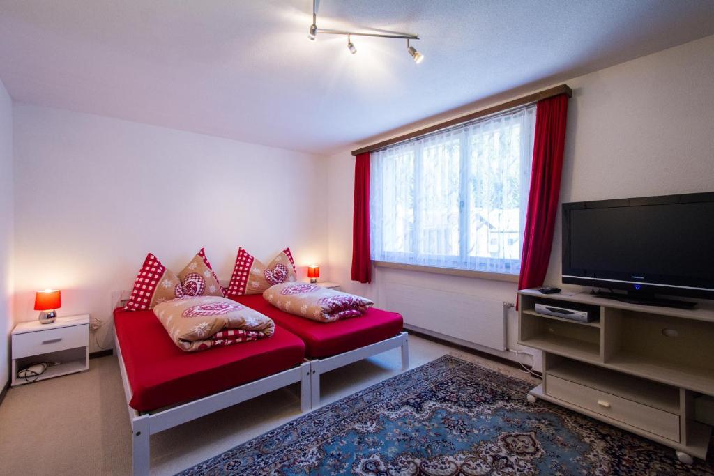 Hotel Pez Ault Disentis Rum bild