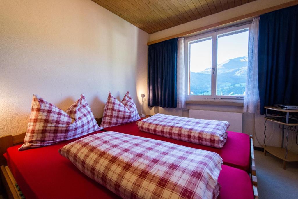 Hotel Pez Ault Disentis Rum bild